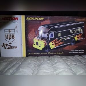 Action 1:32 scale 2001 UPS VAN LIMITED ADDITION